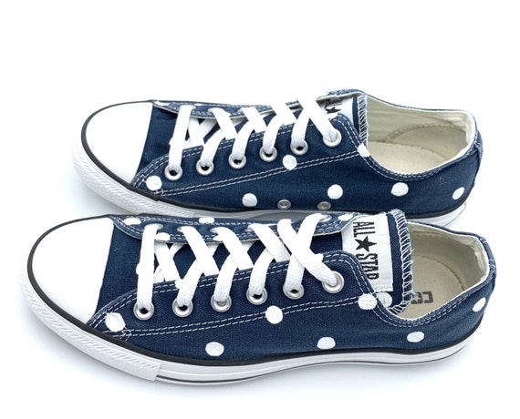 navy converse size 7