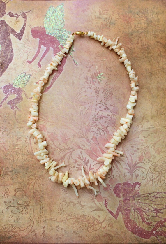 Vintage White or Pink Branch Coral Necklace // Na… - image 1