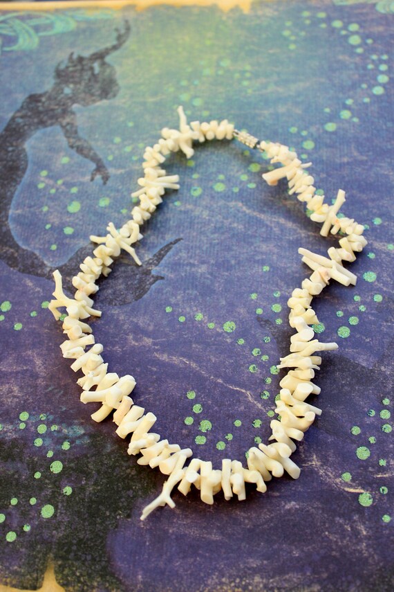 Vintage White or Pink Branch Coral Necklace // Na… - image 3