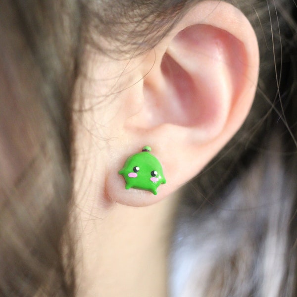 Stardew valley green junimo earrings (handmade) - Boucles d'oreilles junimo vert Stardew valley (fait à la main)