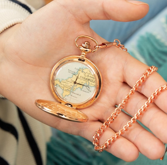 Reloj de bolsillo dorado con mapa vintage personalizado