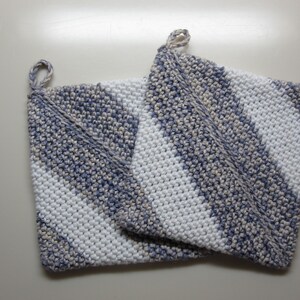 Handmade Cotton Pot Holder Set: Lilac and White Double Thick