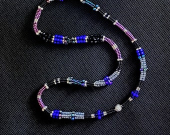 Beautiful Beadwoven Black and Blue Necklace