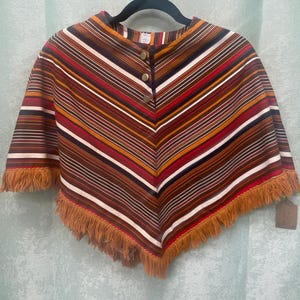 Vintage 1960&#39;s Fringe Poncho/1960&#39;s Hippie Poncho/1960&#39;s ILGWU Label Poncho/Vintage 1960&#39;s Woodstock Poncho/Hippie Clothing 1960&#39;s Woodstock