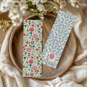Florales Rosenmuster Lesezeichen - Illustriertes Lesezeichen - Buchliebhaber Zubehör - 100% recycelte Karte - Mit oder Ohne Quaste
