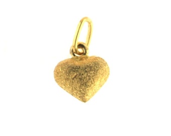 14k Gold Diamond-Cut /& Satin Puffed Heart Earrings 0.31 in x 0.31 in