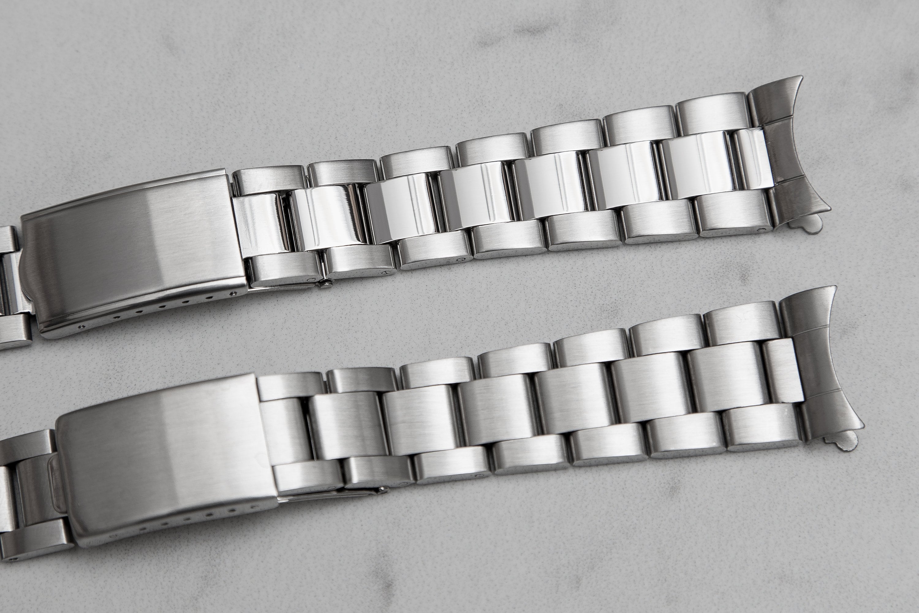 Oyster Style Watch Strap With Polished or Brushed Center Links in 18mm or  20mm - Etsy