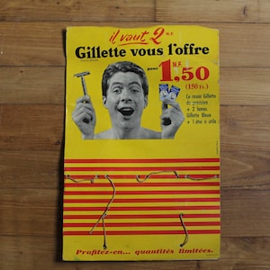 Vintage display outer for Gillette Tech safety razors