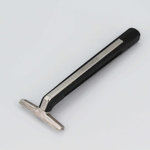 Discontinued Gillette GII TracII Cart Razor Vintage Official