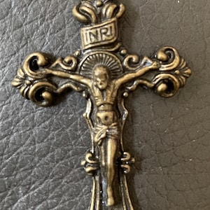 Christ Crucifix Cross Pendant - Bronze Color - Great Christmas Gift - Christian