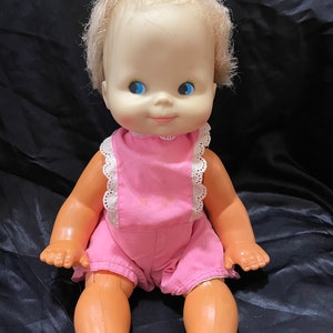 Vintage 1974 Mattel Baby "That- A-Way Doll"   Original Pink Outfit Untested