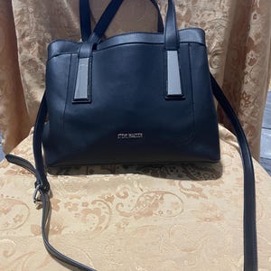 Bolso de mano vintage de Steve Madden de piel auténtica negra, tipo bandolera, con tres compartimentos interiores, muy limpio