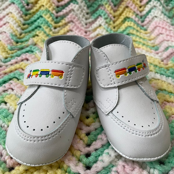 Infant Toddler Baby Shoes - White Canvas with trains - Size 2 - Velcro