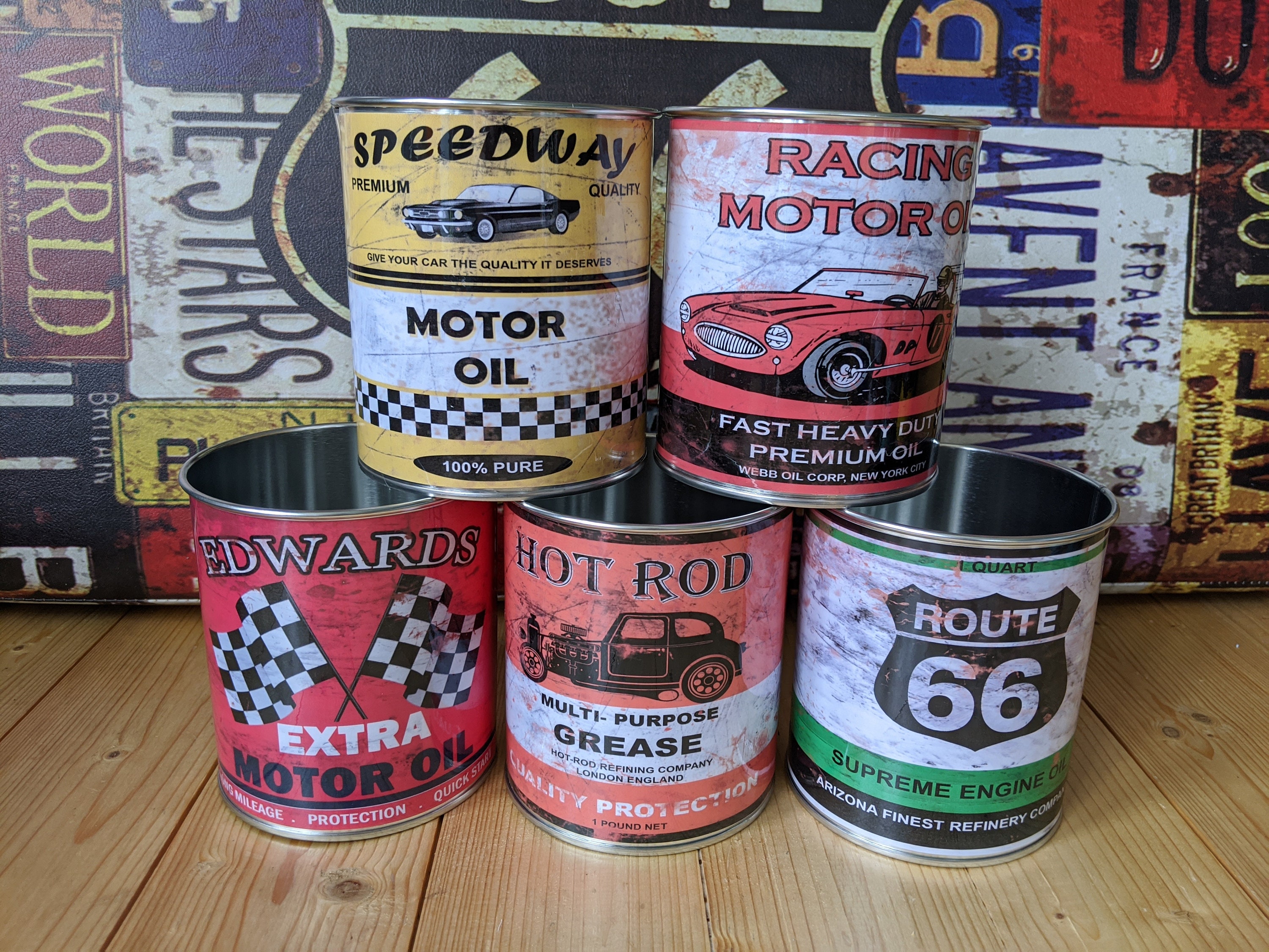 Large 5 Reproduction Vintage Classic Oil Cans Tins Display