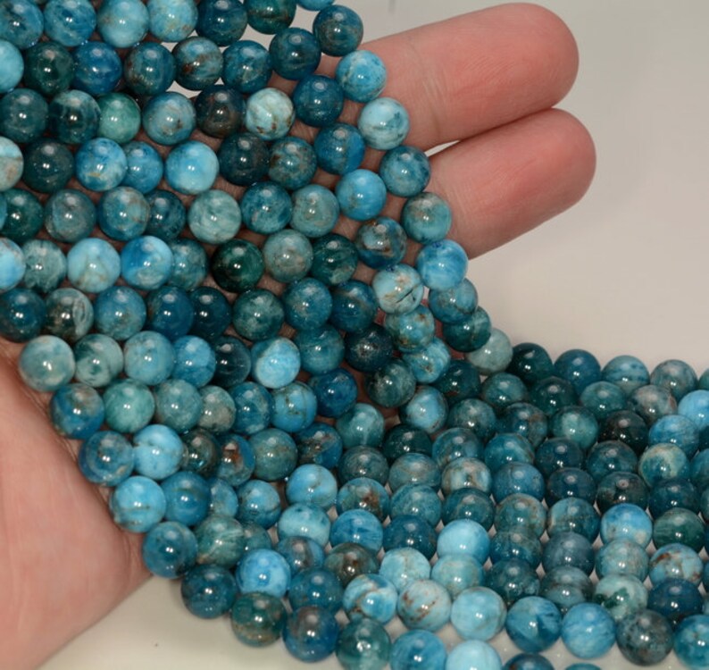 4MM AQUA BLUE APATITE GEMSTONE GRADE AA ROUND 4MM LOOSE BEADS 15.5/"