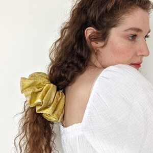 Oversized Japanese Cotton Sateen Scrunchie in Gold