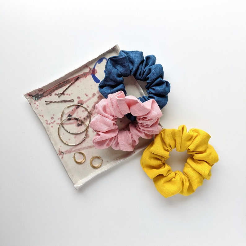 Handmade Linen Scrunchie Pink