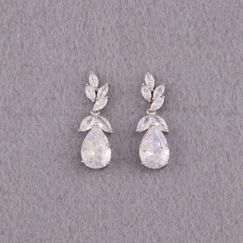 Bridal Earrings Bridesmaids Jewelry Crystal Teardrop Earrings - Etsy