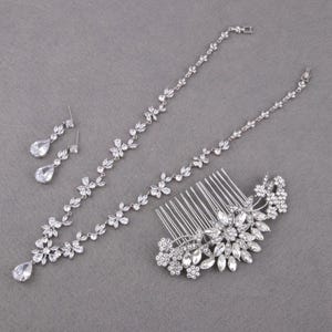 Bridal Jewelry Set Silver Necklace Set, Crystal Wedding Jewelry Sets for Brides, Mother of the Bride Jewelry Necklace Earrings Bracelet Set