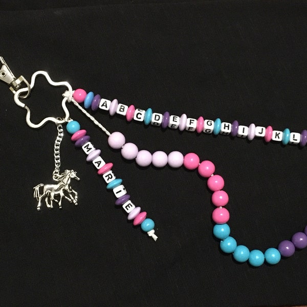 DIY - arithmetic chain with name and ABC for horse fans | Do it yourself!