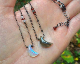 Crescent Moon Choker - Labradorite Choker - Moon Necklace - Moon Pendant - Labradorite Pendant - Witch Choker - Moon Jewelry - Celestial