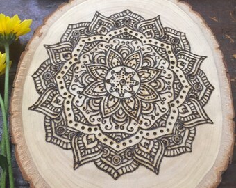 Wood Burned Mandala, Mandala Wall Art, Wood Wall Hanging, Mandala Wall Decor, Home Decor, Meditation Decor, Pyrography, Sacred Geometry