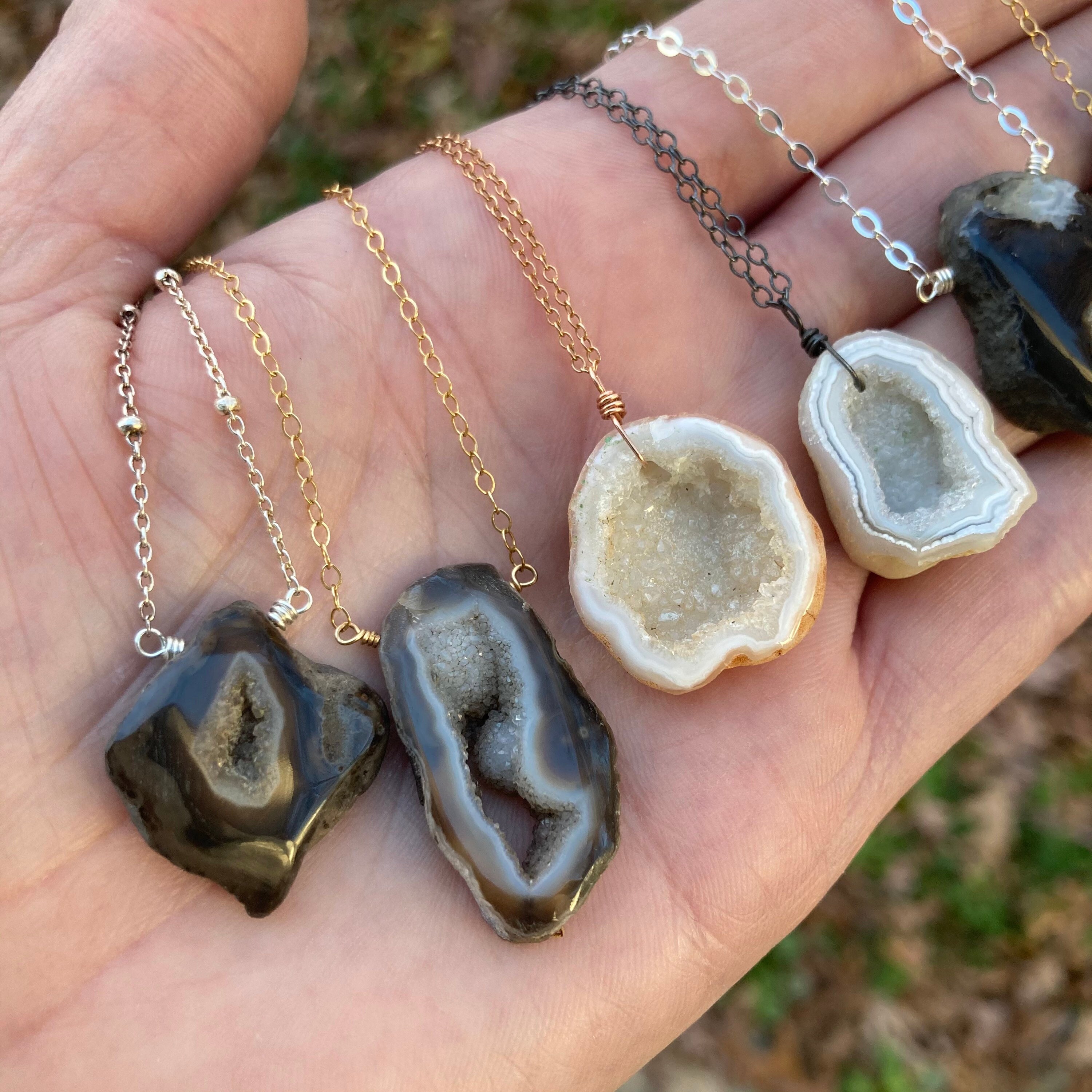 Collier Pendentif Druzy BUTW Doré – Agate Occo électroforme, Référence 6201K, Neuf Avec étiquette