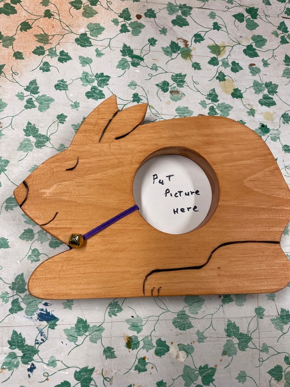 CLEARANCE - Wooden bunny picture frame