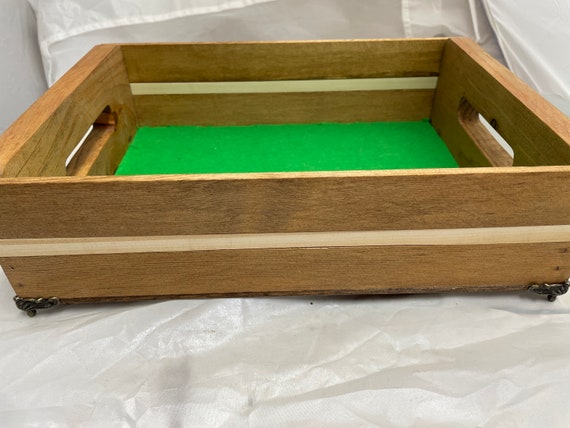 Medium-sized wooden tray with handles