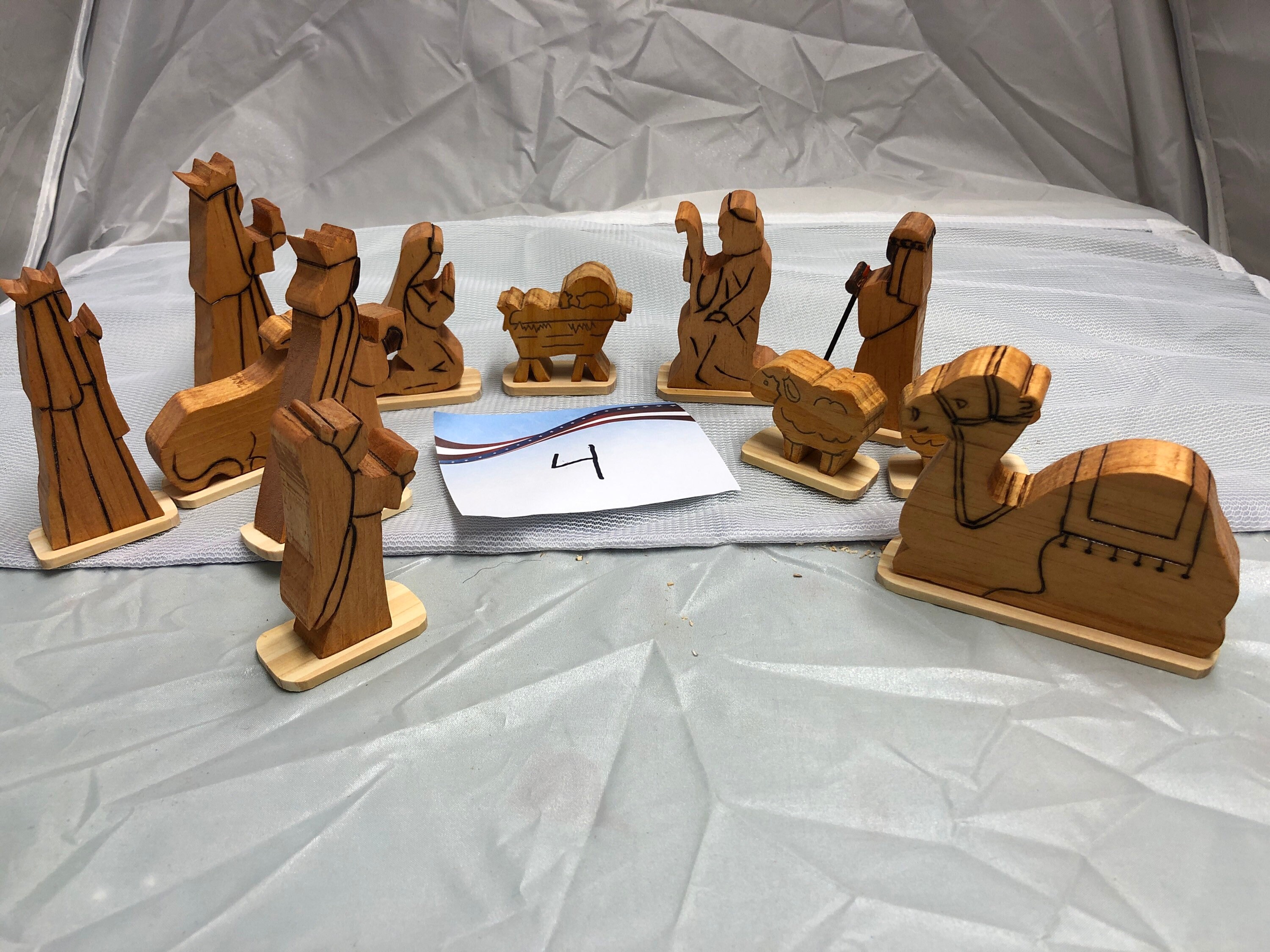 Wooden Nativity Figures Set 04