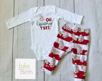 Christmas baby set, pants and bodysuit set, coming home set, baby shower gift, Christmas cakes, first Christmas