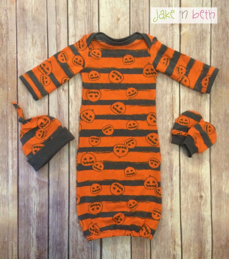 Halloween baby gown, first halloween, gender neutral newborn set, take home outfit image 1