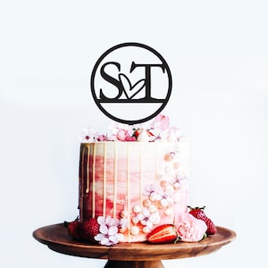 Initialen mit Herz im Kreis - Hochzeitstorte Topper | Paar Cake Topper | EXPRESS-VERSAND