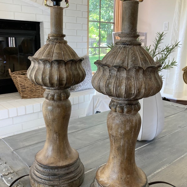 SET 2 Tall Wood Look Brown Distressed Buffet Lamps Table Lamps Farmhouse French Country Coastal Fixer Upper Lamps