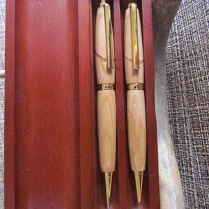 Cherry with Cedar Inlay Trim Line Pen and Pencil Set .(#821 A&B)