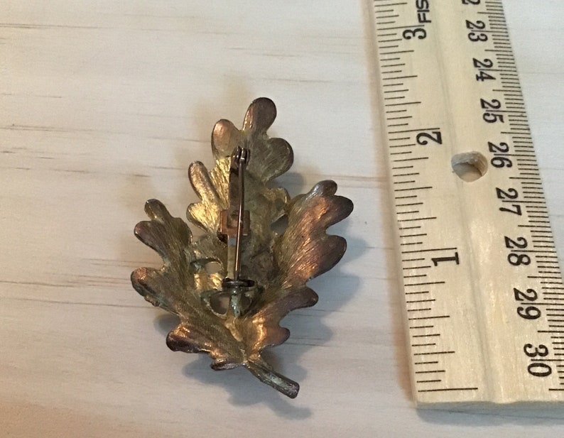 Vintage Leaf Brooch