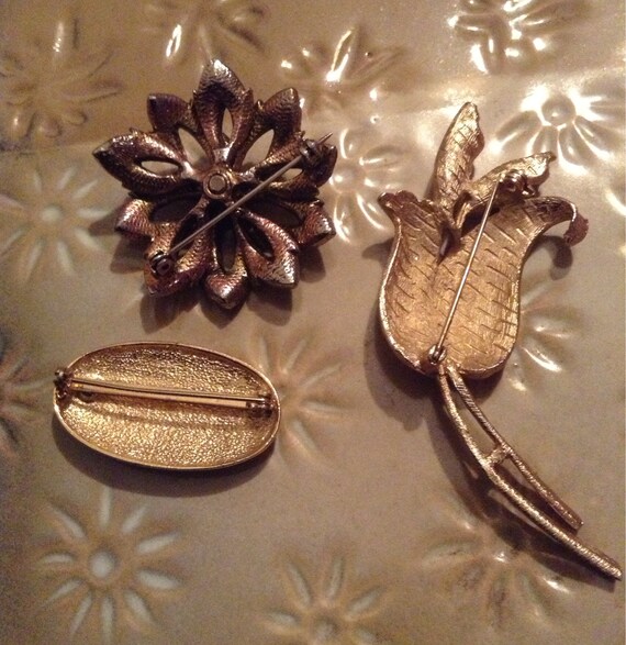 Collection of 3 Beautiful Vintage Brooches - image 2