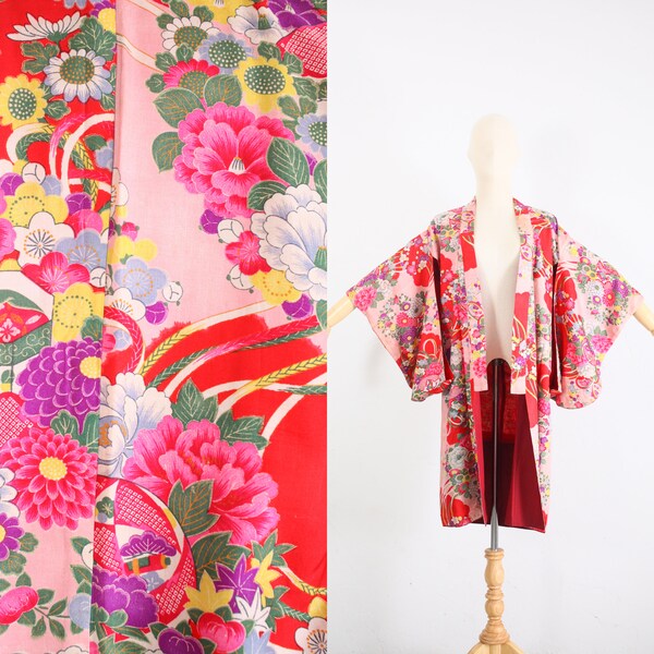 1930s Vintage Kimono | Vintage Silk Kimono | Vintage Japanese Silk Kimono | Girls Kimono | Kids Kimono | Pink x Floral Pattern Silk Jacket