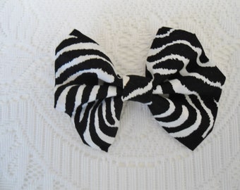 Black & White Hair Bow, Fabric Hair Bow, Zebra Stripes Hair Bow, Alligator Clip, 4" x 3"