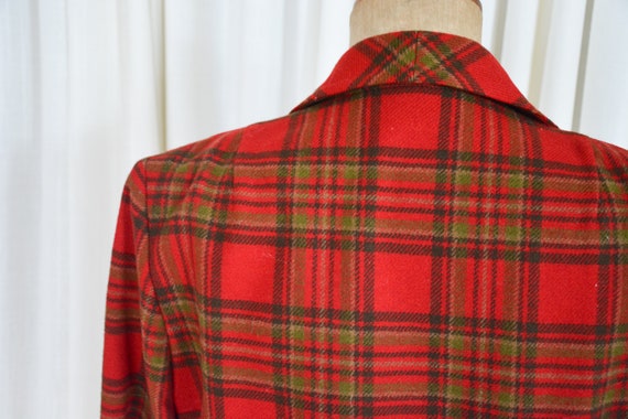 1950's Pendleton Red Plaid Wool Thistle Button De… - image 8