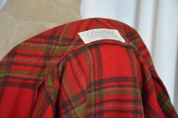 1950's Pendleton Red Plaid Wool Thistle Button De… - image 6