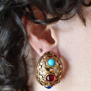 Vintage Oscar De La Renta Gold Tone Openwork Clip On Earrings // Designer Jewelery