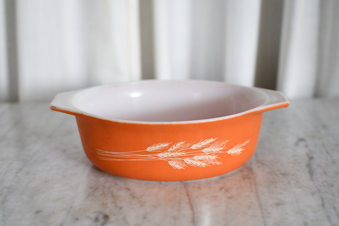 Vintage Pyrex Orange Autumn Harvest Wheat Casserole Dish // Pyrex 043 ...