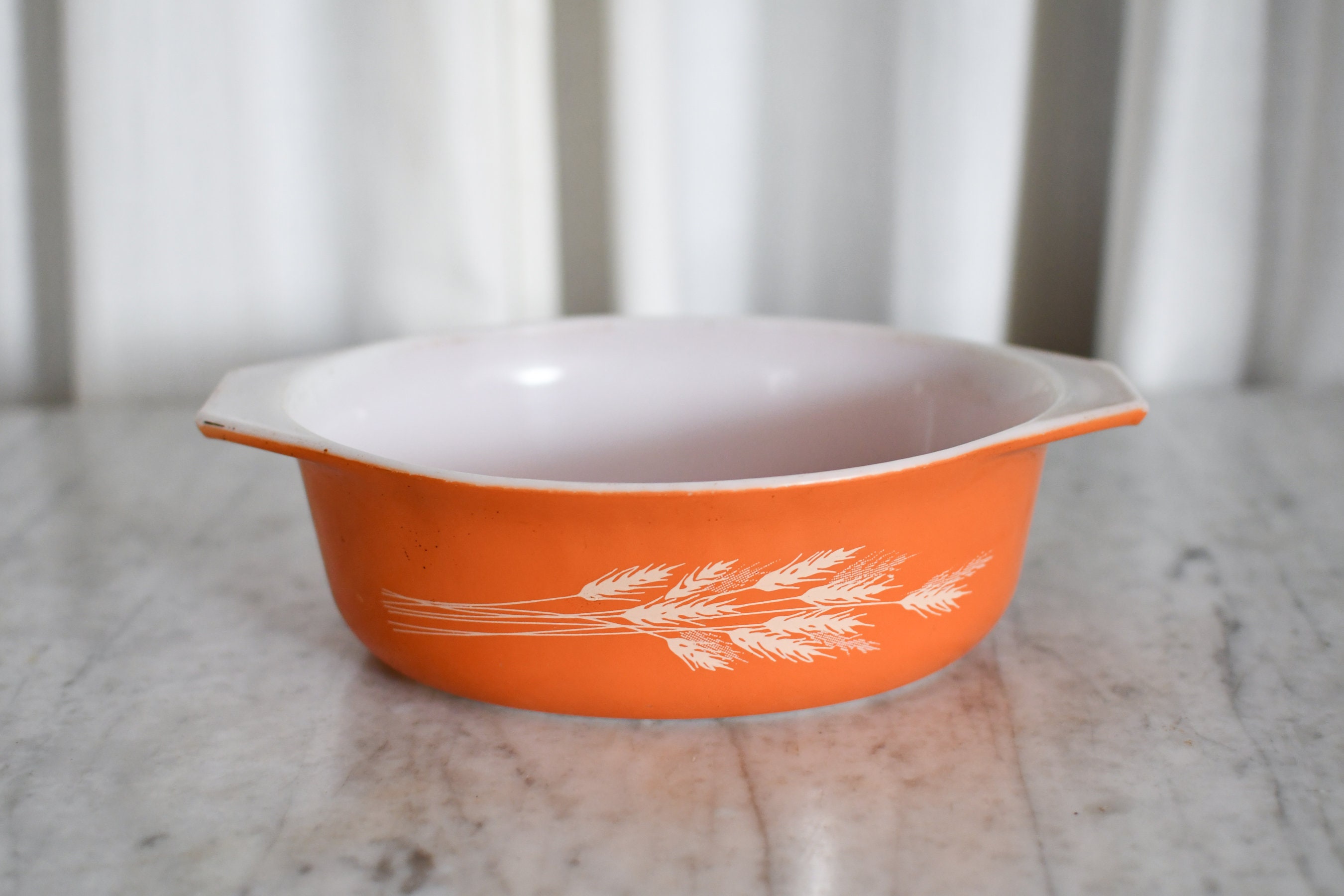 Vintage Pyrex Orange Autumn Harvest Wheat Casserole Dish // Pyrex
