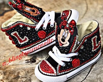 minnie converse