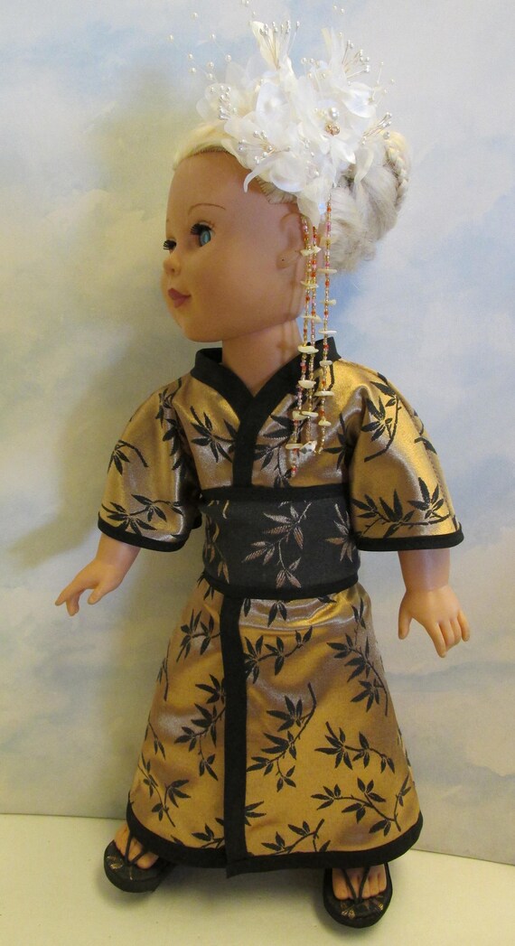 Kimono de brocart d’or magnifique pour les poupées de Type American Girl ! | Nouvelle Arrivée
Kimono de de de brocart d’or magnifique pour les poupées de Type American Girl ! | Nouvelle Arrivée
34545a