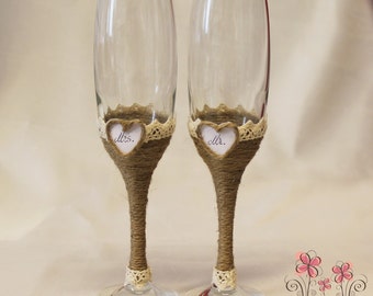 Rustic Wedding Glasses Mr and Mrs Glasses Bride and Groom Wedding Glasses Burlap Lace Wedding Glasses Champagne Glasses Rustic Beach Wedding