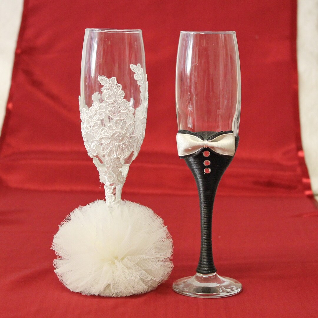 Bride and Groom Wedding Glasses Lace Toasting Glasses Lace Etsy