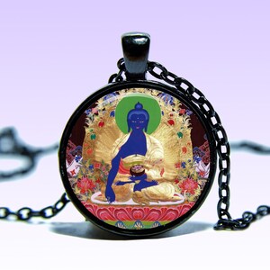 Ciondolo Buddha della medicina Bhaisajyaguru Amuleto Buddha Om prajñā COLLANA Lotus Yoga Ohm Amuleto Bhaiṣajya-guru-vaiḍūrya-prabhā-rāja Mantra