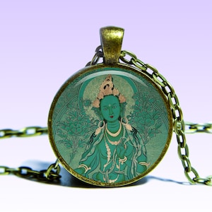 Tara Green Goddess Necklece Om Lotus NECKLACE Dakini Amulet Charm Yoga Pendant Kuan Yin Mantra Ohm Tara
